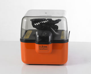 cubee™ Mini-Centrifuge